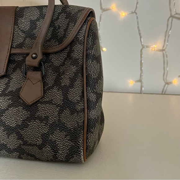 Yves Saint Laurent Vintage Giraffe Printed Mini Handbag - Picture 4 of 14